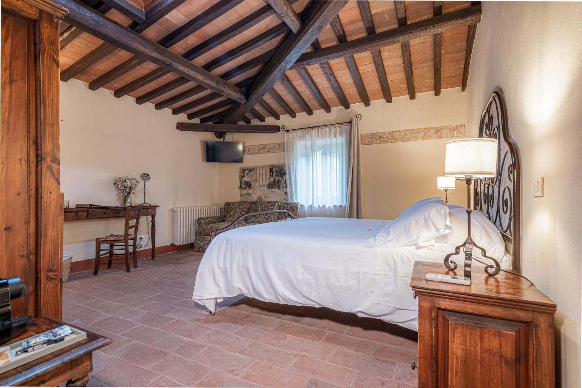 Palazzo Brandano Hotel Petroio Exterior photo